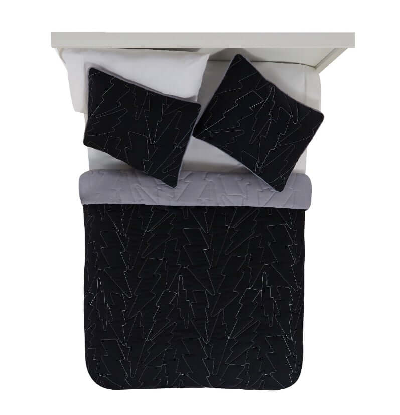 Kids Black/Lavender Lightning Bolts Reversible Quilt Set w/ Sham - The Bargin Chic Retail Store