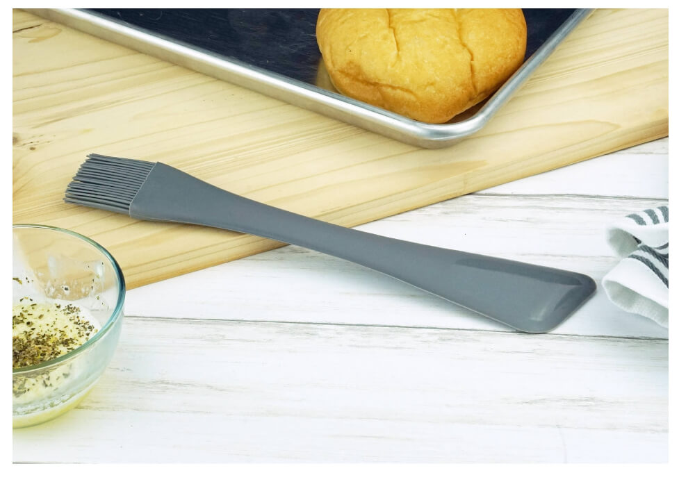 Mainstays Silicone Baster & Spreader - The Bargin Chic Retail Store