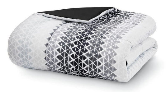 10-Piece Black and White Ombre Geometric Bed in a Bag, Full