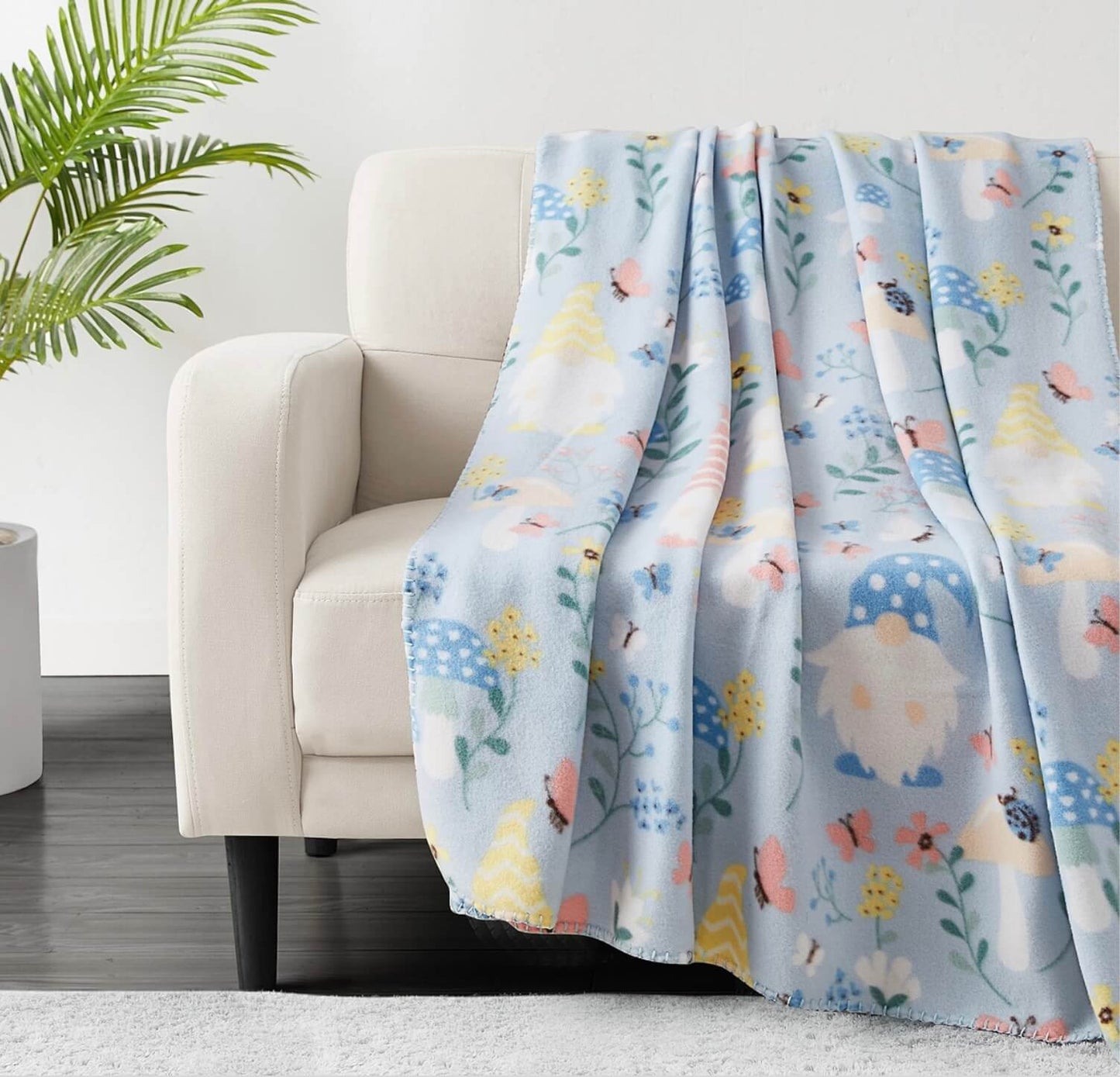 Infinity Home Novelty Print Fleece Throws